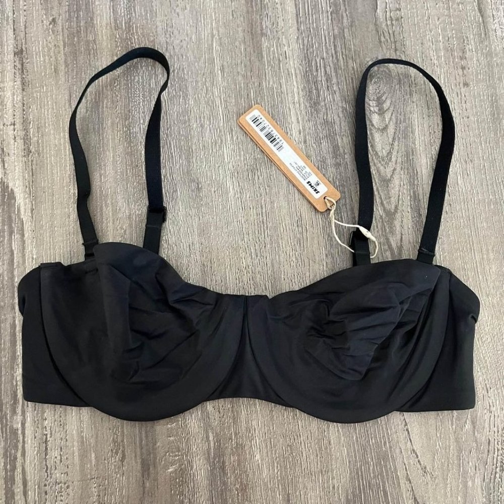 New Skims Bra 34B